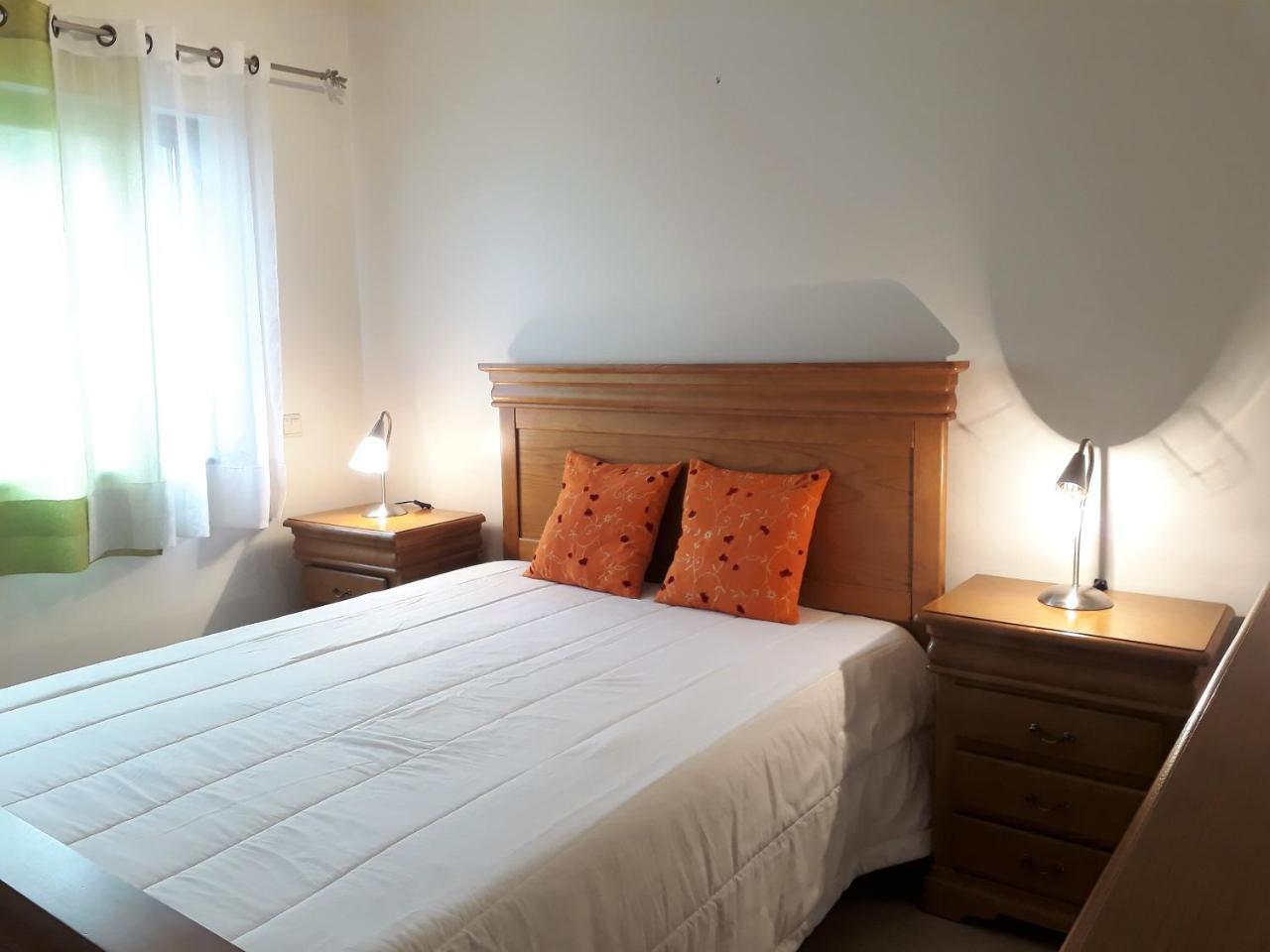 T2 Tahiti - Terraco, Familiar, Garagem, Wifi Appartement Quarteira Buitenkant foto