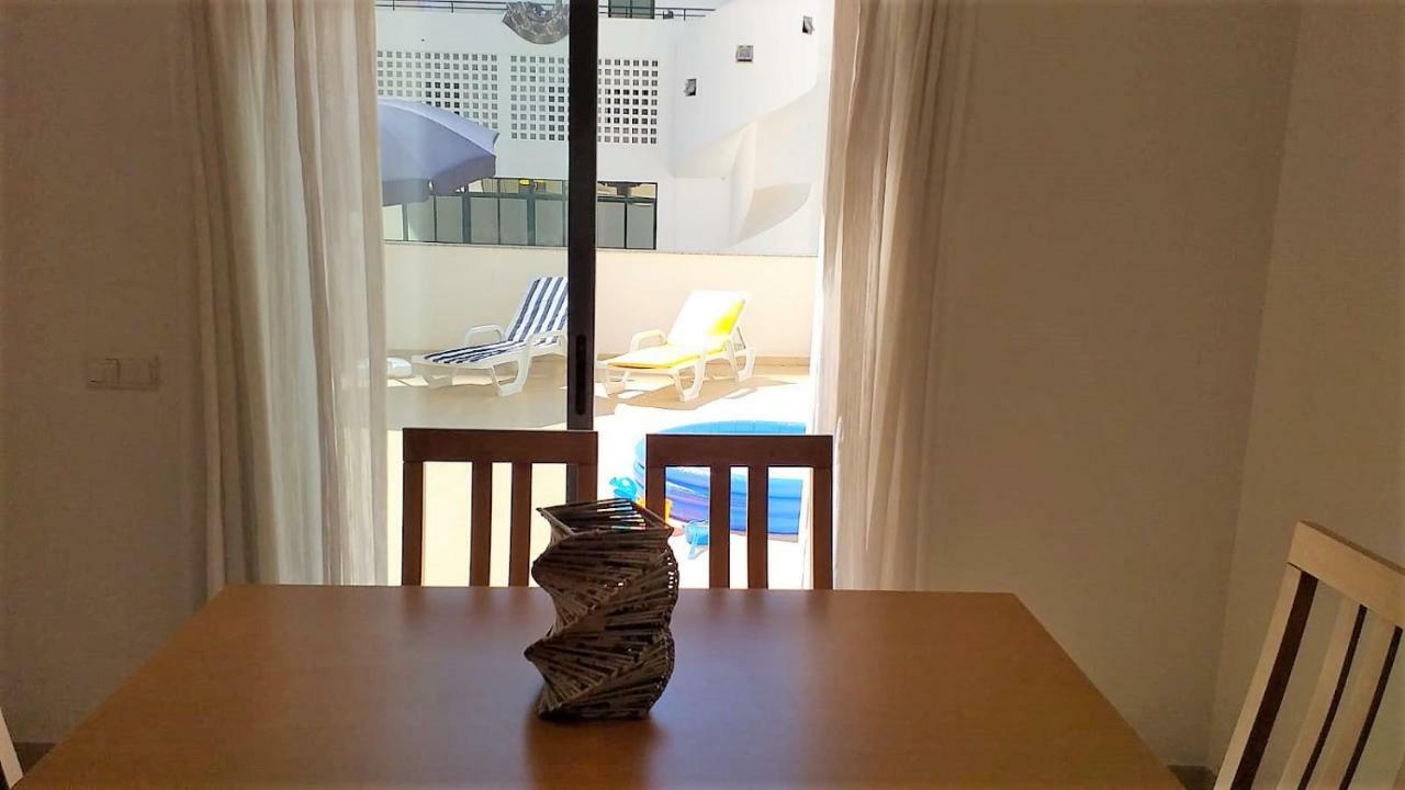 T2 Tahiti - Terraco, Familiar, Garagem, Wifi Appartement Quarteira Buitenkant foto